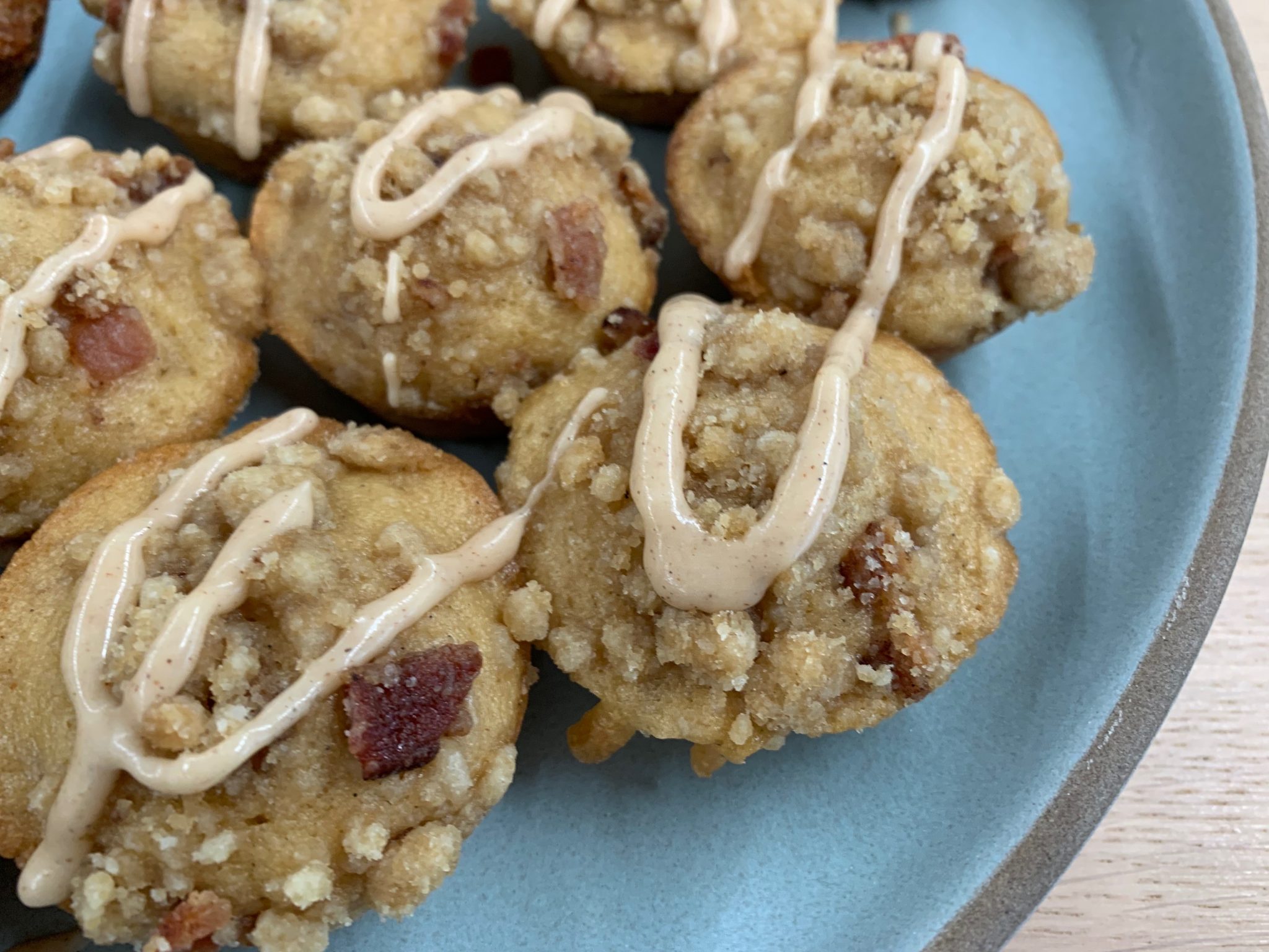 Maple Bacon Mini-Muffins With Maple Glaze Drizzle
